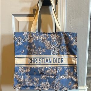 GWP - Dior Blue and Cream Dioriviera Tote